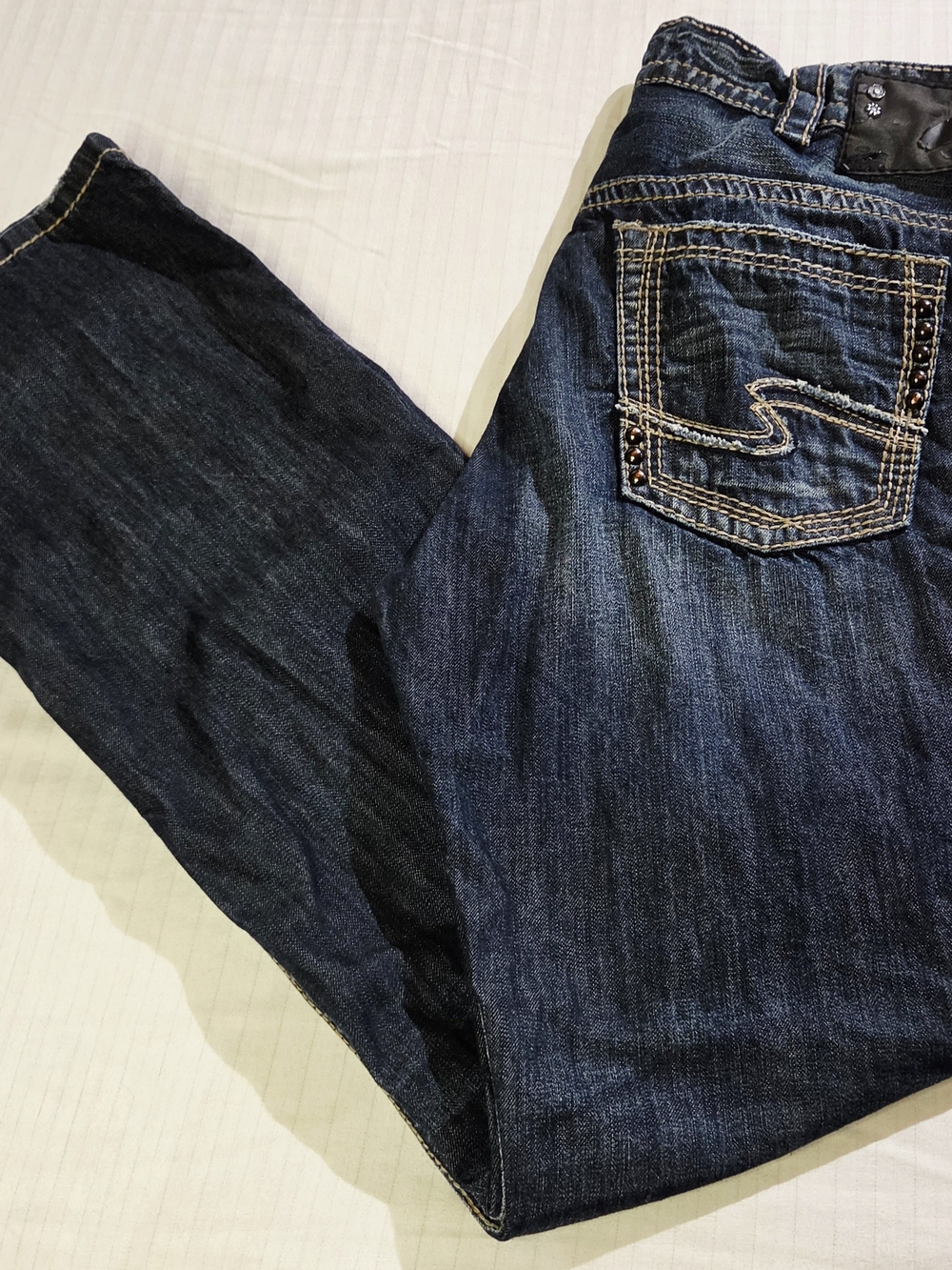 Silver Jeans Mid Rise Gordie Straight Leg Loose 33x34 SEE MEASUREMENTS